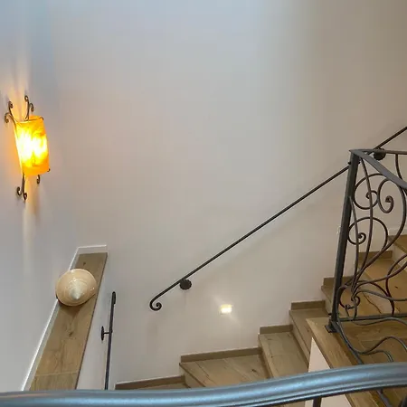 Angolhouse 2 Апартаменты *