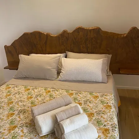 Angolhouse 2 Сироло